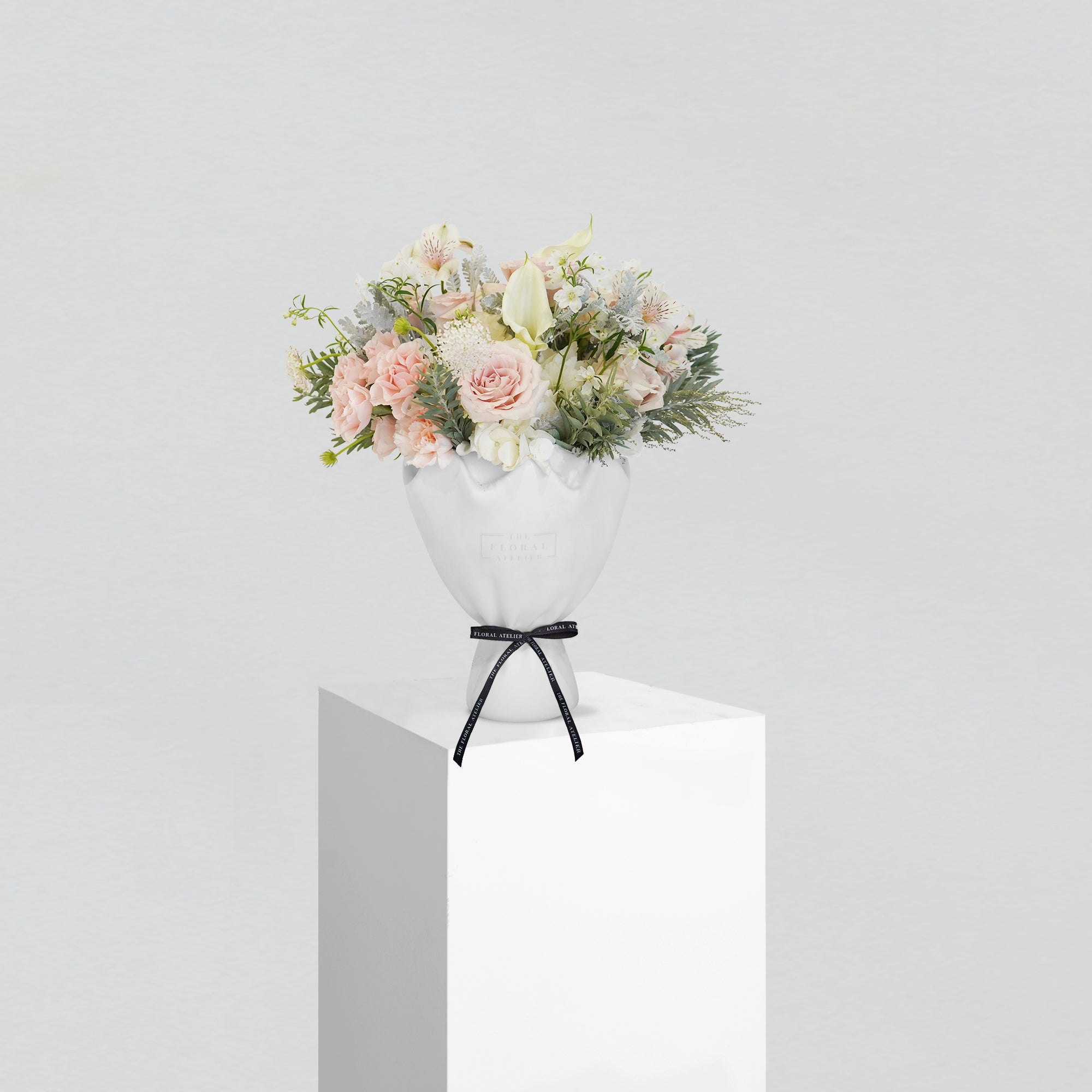 The Bouquet Objet-Vase